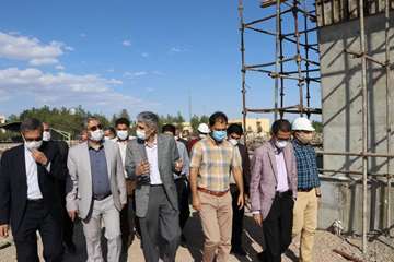 بازدید مسئولین استانی، شهرستانی و دانشگاهی از دو ابر پروژه در دست احداث مرکز سوختگی و سرطان دانشگاه 